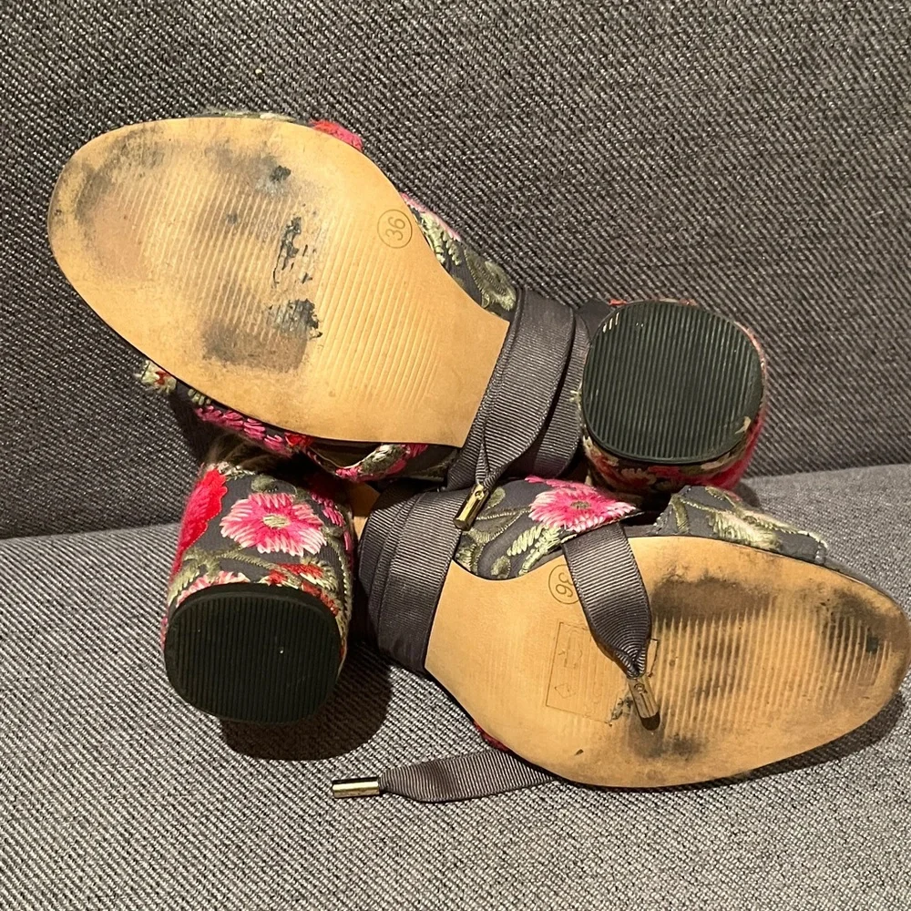 Topshop | Floral Embroidered Floral Women's Heels Pink Gray Tie Up Size 36 - Picture 8 of 8